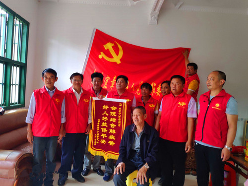 微信图片_20190617173700_副本.jpg