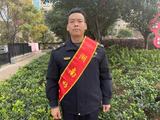 湖南好人
邓路军